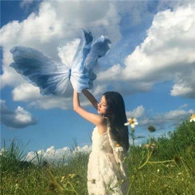 跪毯旁的眼泪